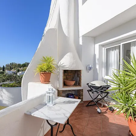 Apartment L02 Jardines 1 -