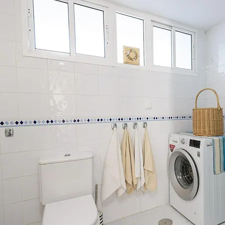 Apartment L02 Jardines 1 -